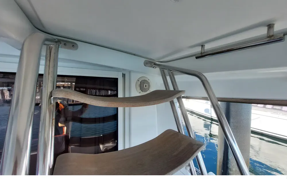 slider 50 Beneteau Swift Trawler 42