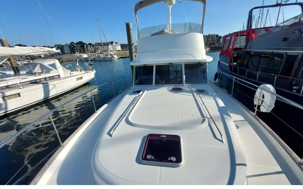 slider 57 Beneteau Swift Trawler 42
