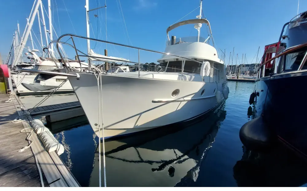 slider 5 Beneteau Swift Trawler 42