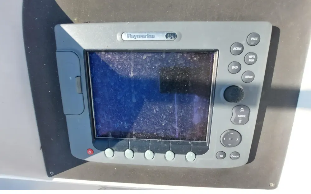 slider 65 Beneteau Swift Trawler 42