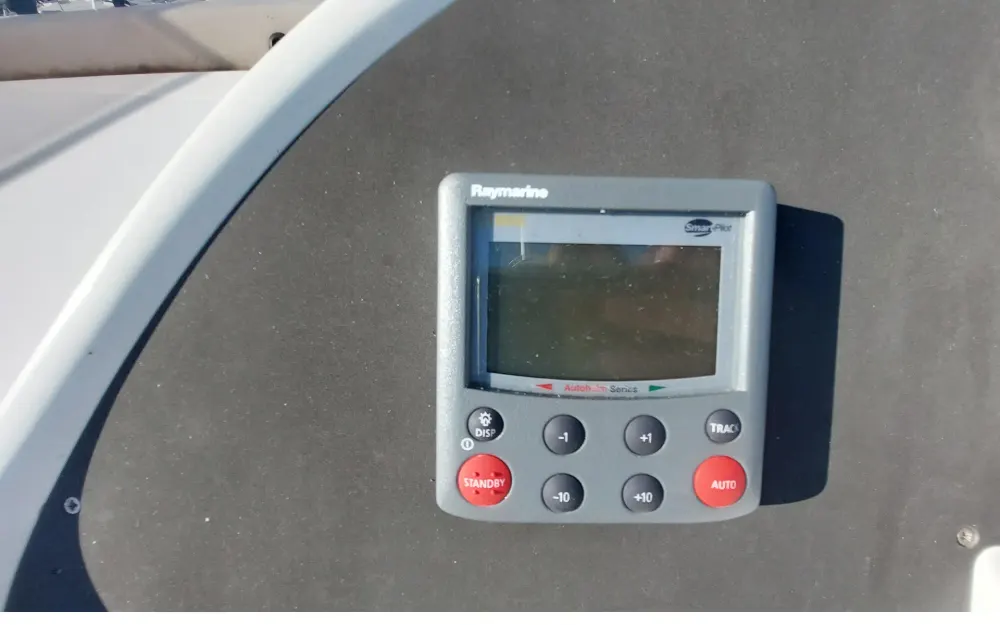 slider 66 Beneteau Swift Trawler 42