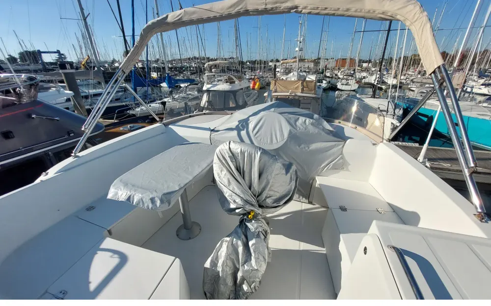 slider 71 Beneteau Swift Trawler 42
