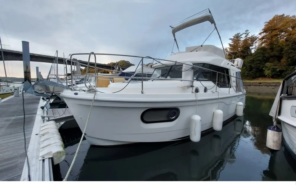 slider 1 Beneteau Swift Trawler 30