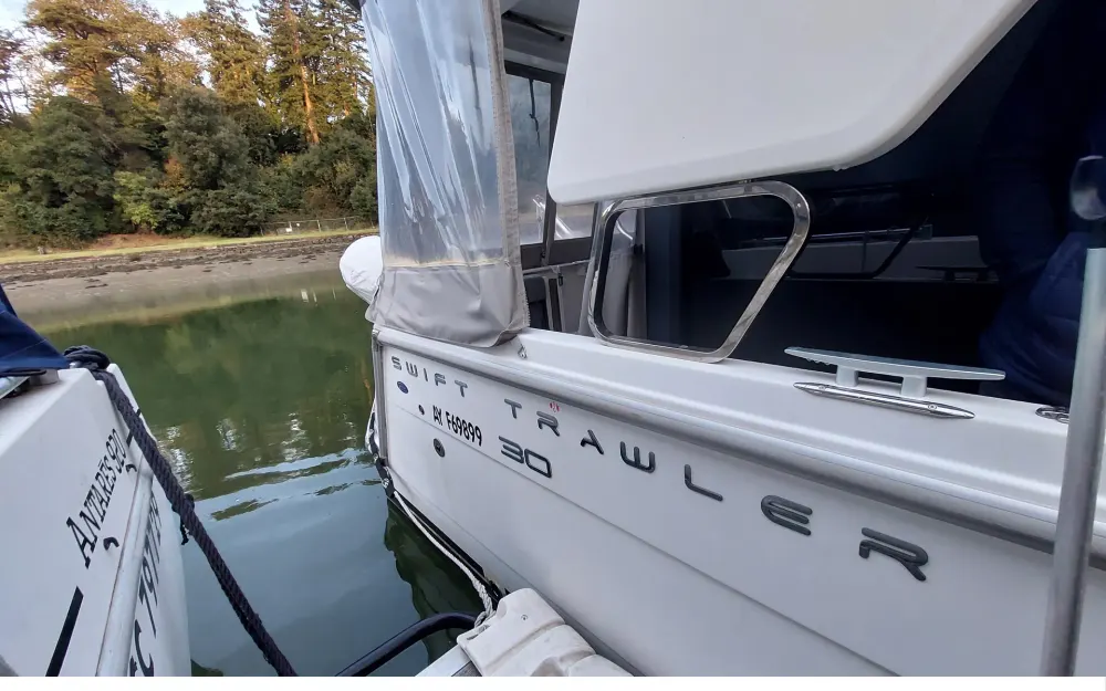 slider 3 Beneteau Swift Trawler 30