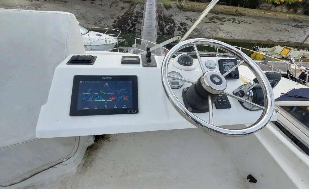 slider 47 Beneteau Swift Trawler 30