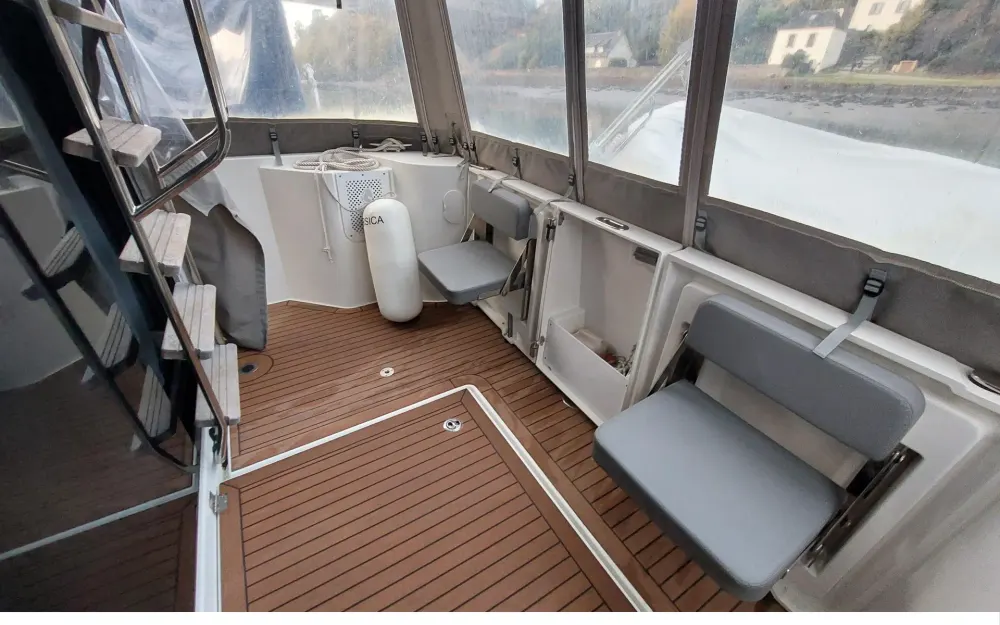 slider 6 Beneteau Swift Trawler 30