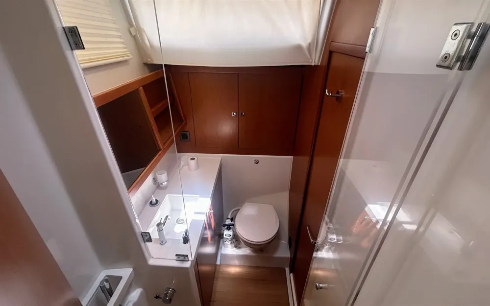 slider 20 Beneteau Sense 50