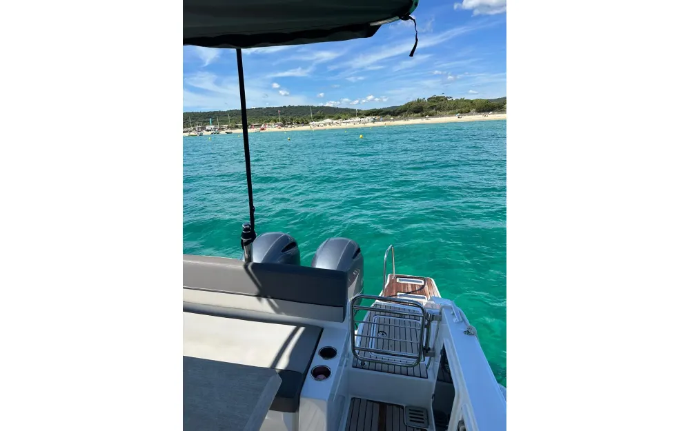 slider 12 Jeanneau Cap Camarat 9.0 WA
