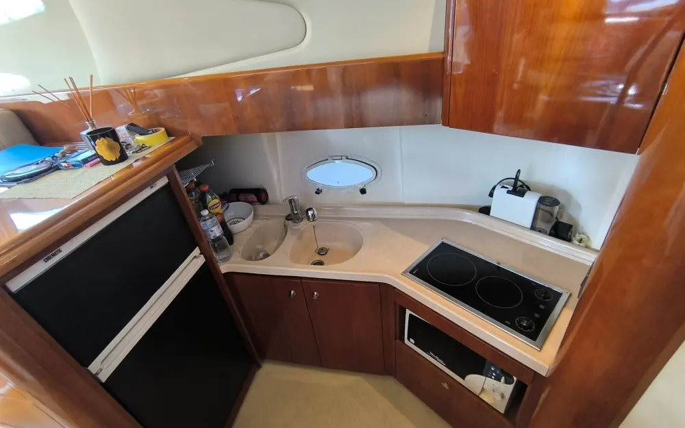 slider 10 Azimut Atlantis 39