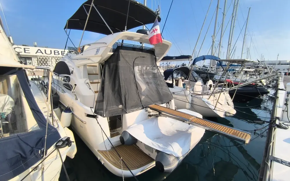 slider 1 Azimut Atlantis 39