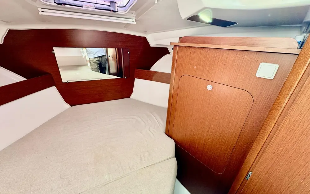 slider 14 Beneteau Antares 7.80