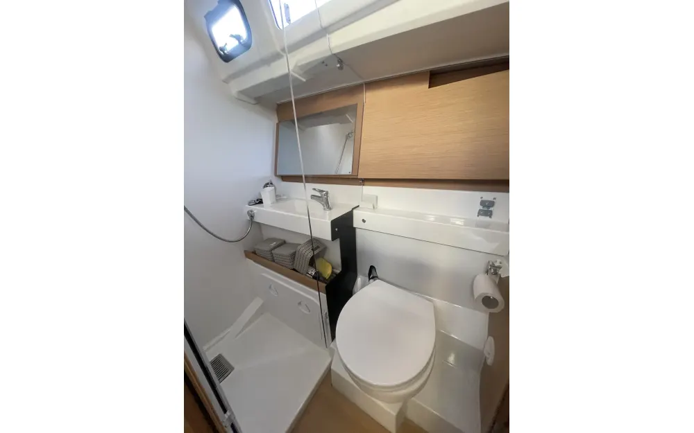 slider 14 Jeanneau Sun Odyssey 490