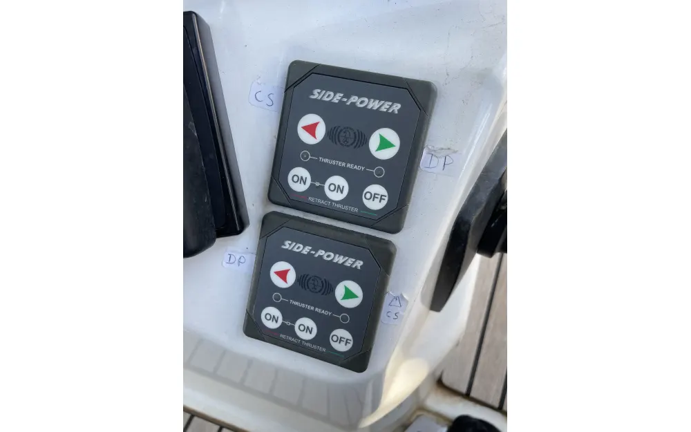 slider 31 Jeanneau Sun Odyssey 490
