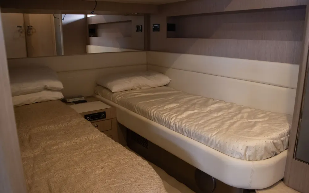 slider 9 Riva le 52