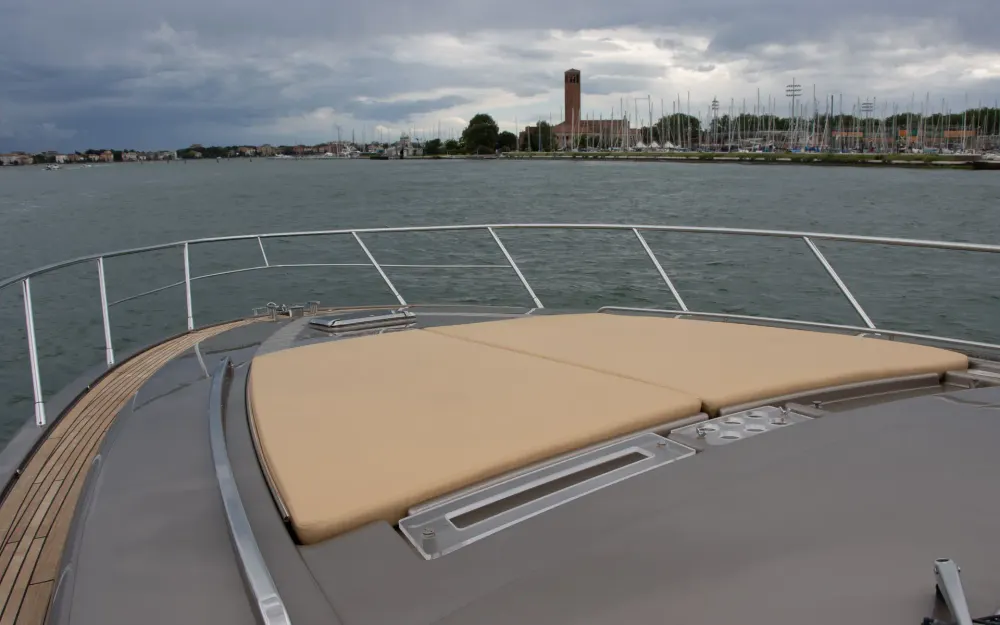 slider 15 Riva le 52
