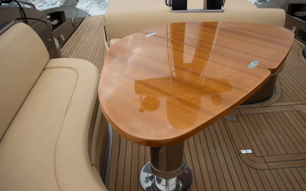 slider 16 Riva le 52