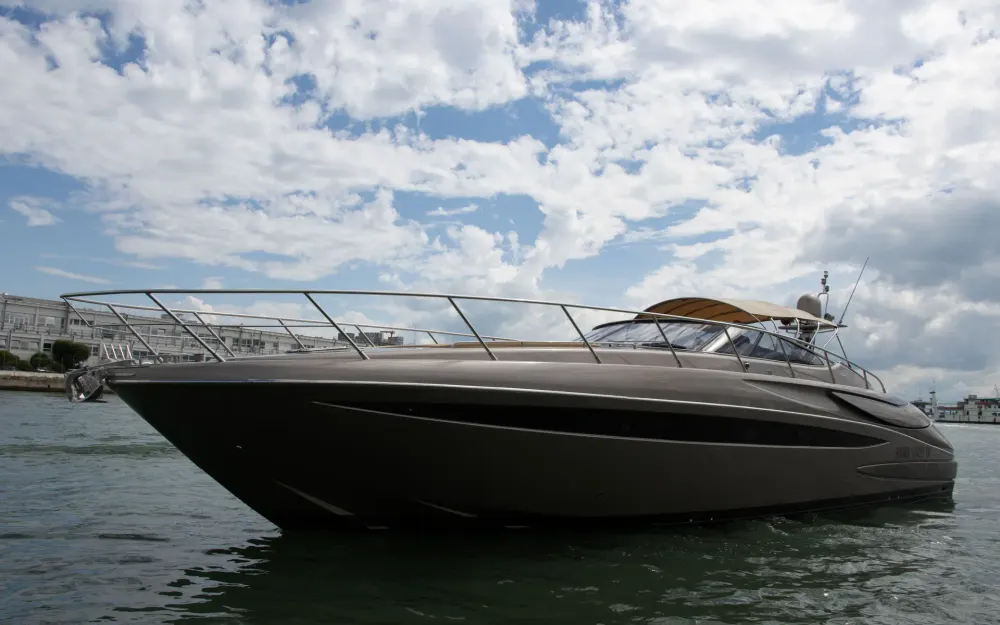 slider 2 Riva le 52
