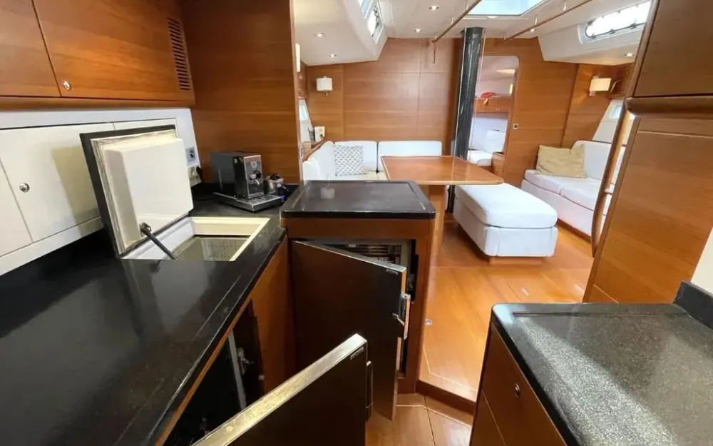 slider 10 X-Yachts X-65