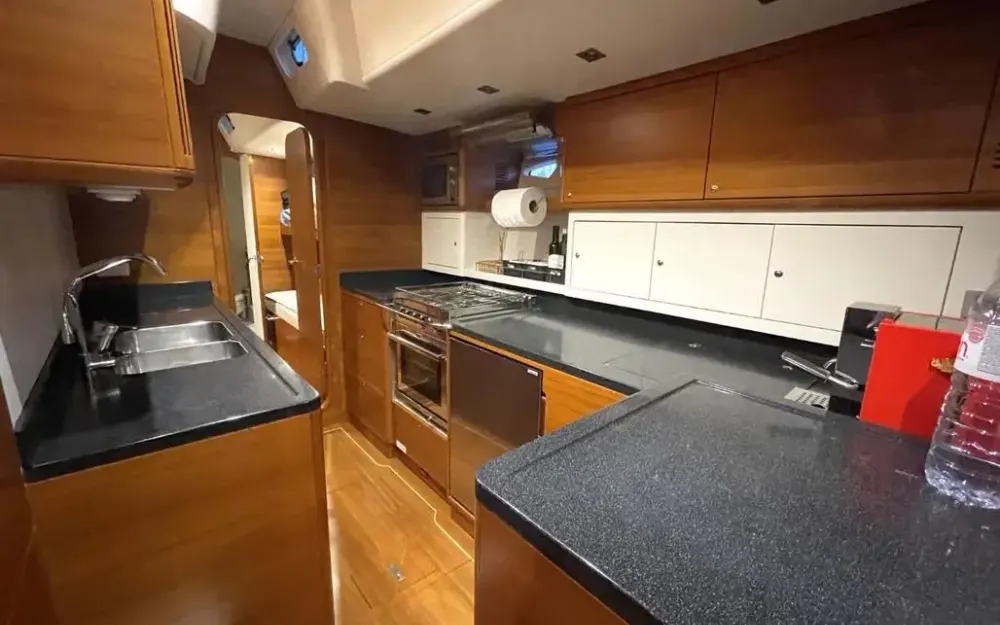 slider 8 X-Yachts X-65