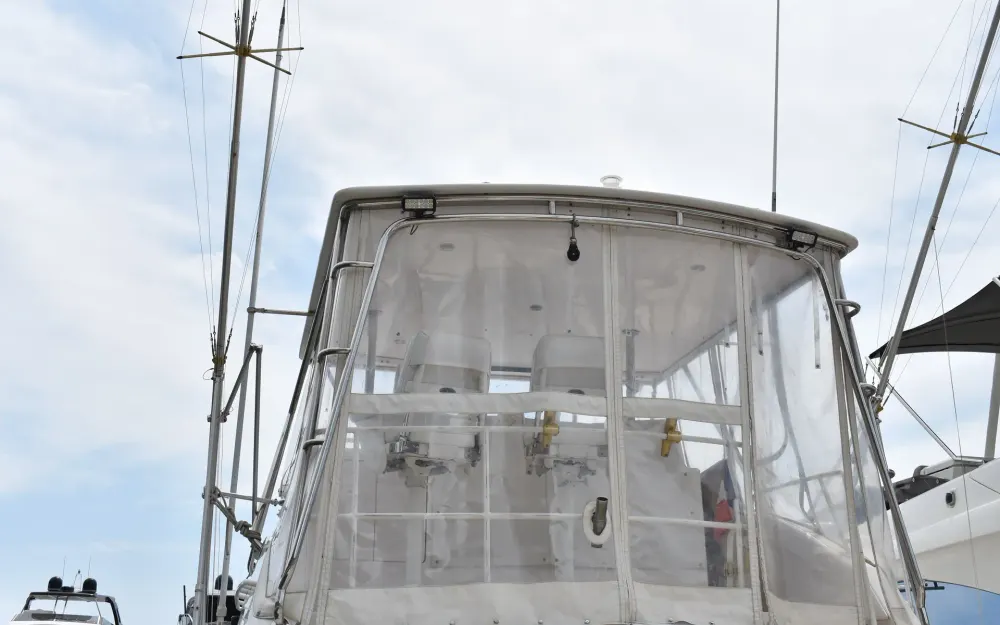 slider 14 Bertram  46 Convertible