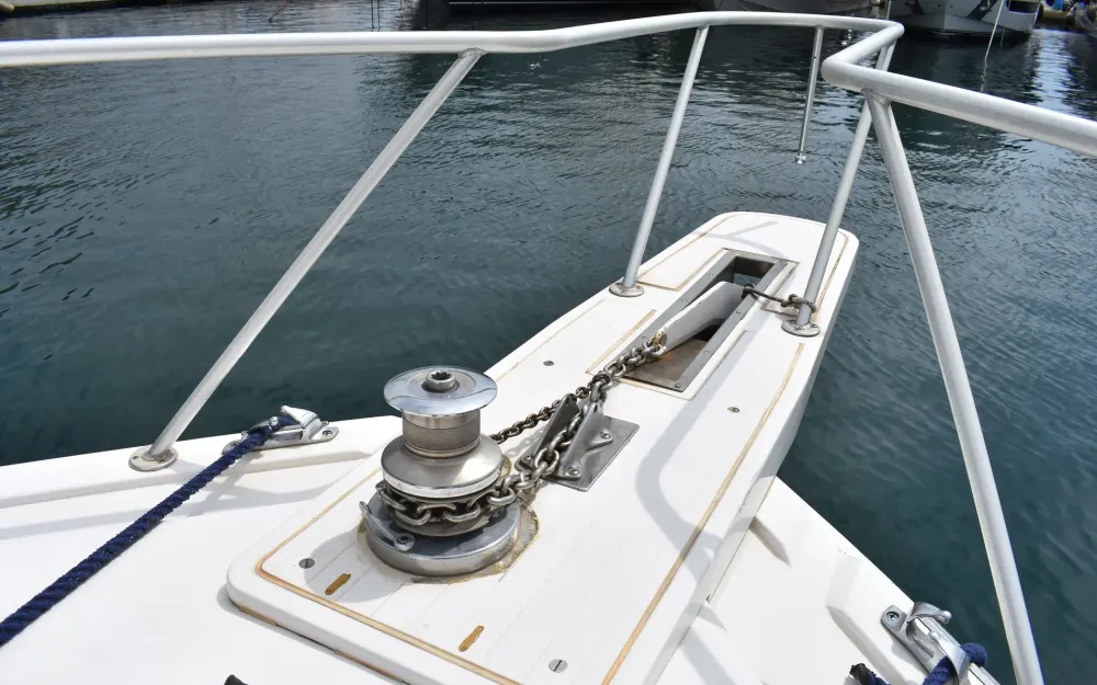 slider 4 Bertram  46 Convertible