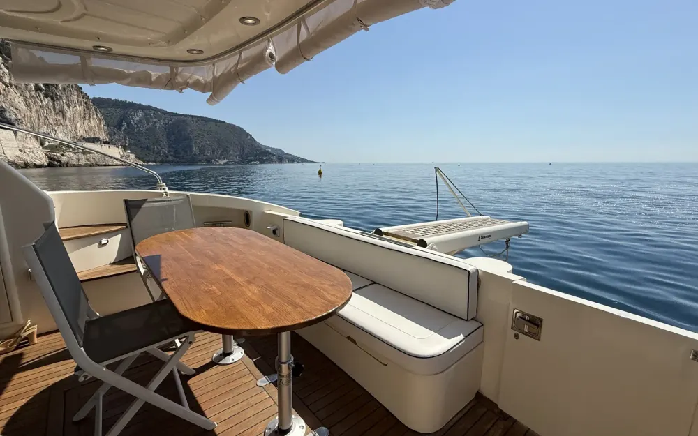 slider 14 Astondoa  46