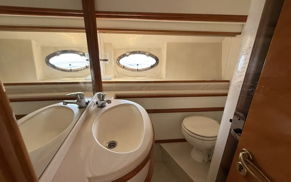 slider 31 Astondoa  46