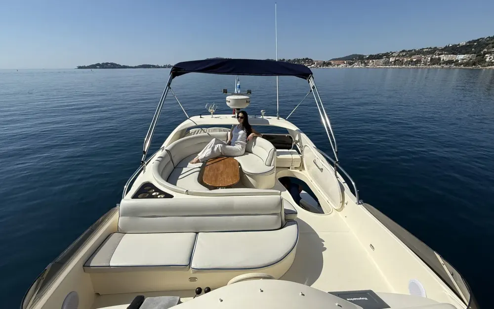 slider 4 Astondoa  46