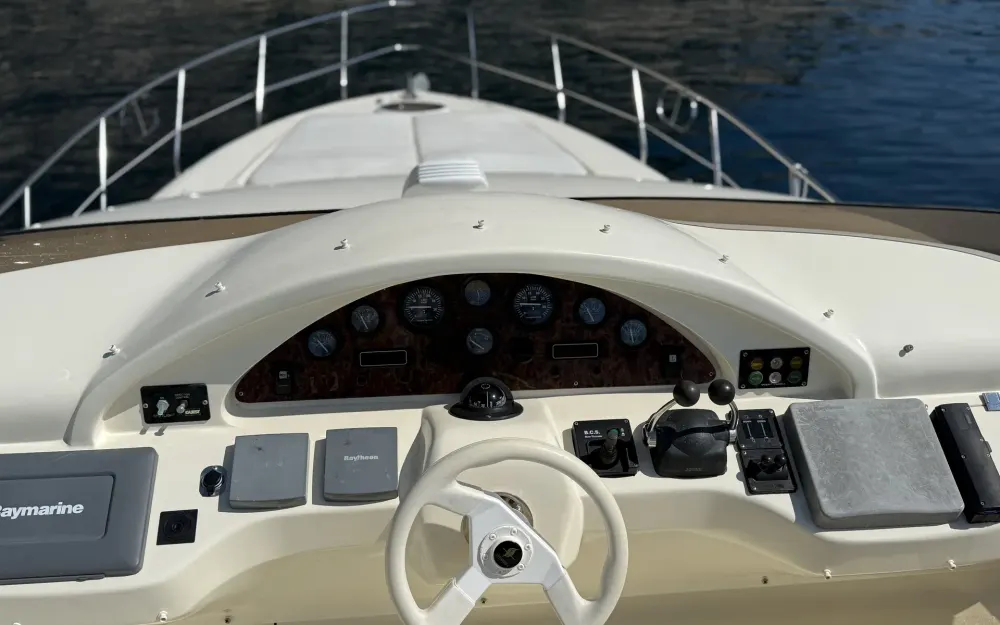slider 7 Astondoa  46