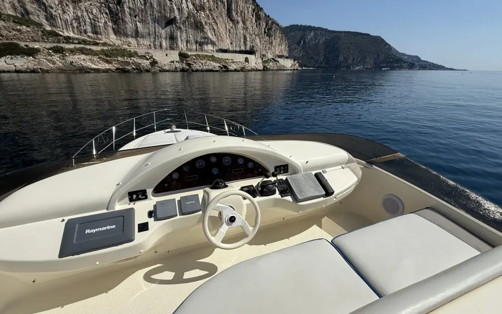 slider 8 Astondoa  46