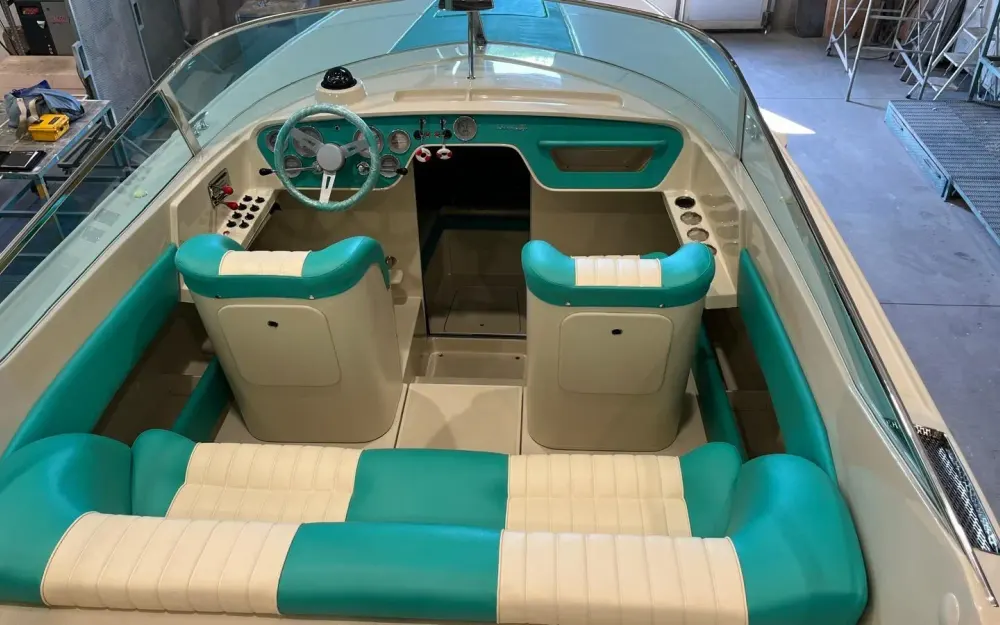 slider 19 Riva Saint Tropez