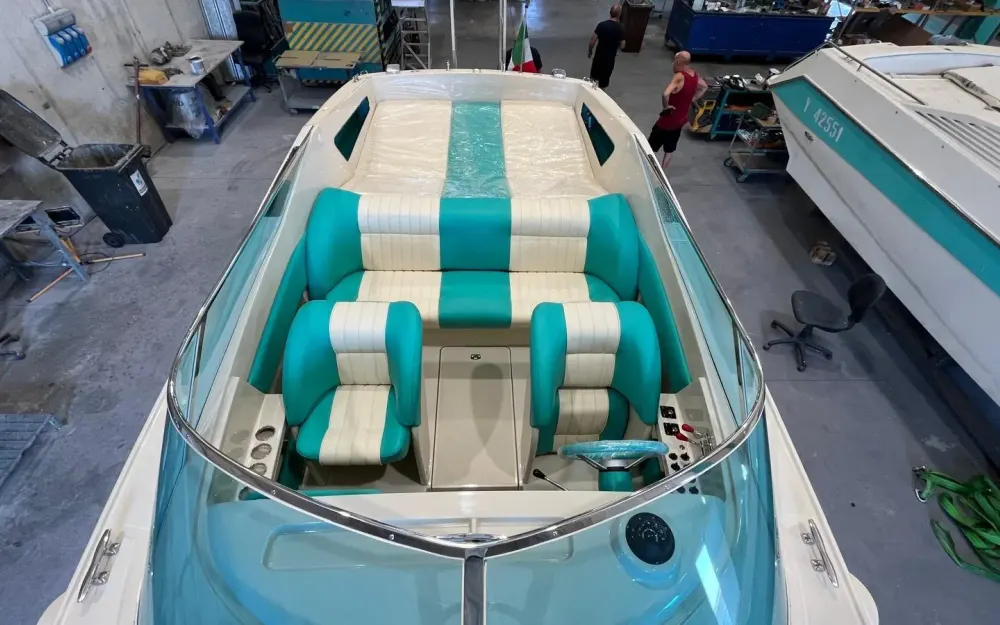 slider 27 Riva Saint Tropez