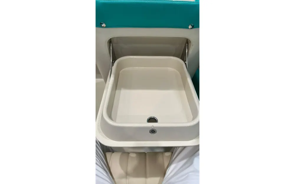 slider 37 Riva Saint Tropez