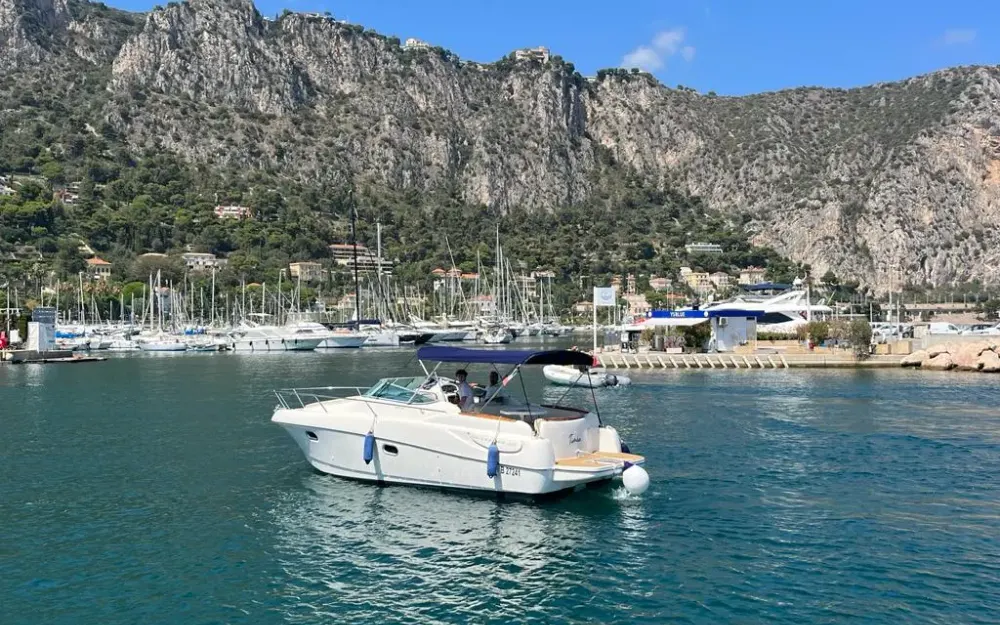 slider 6 Jeanneau Leader 805
