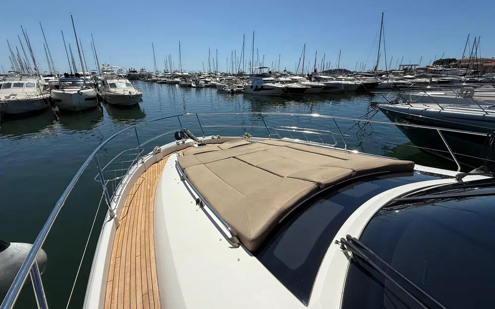 slider 15 Prestige Yachts 620 S