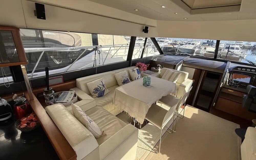 slider 23 Prestige Yachts 620 S