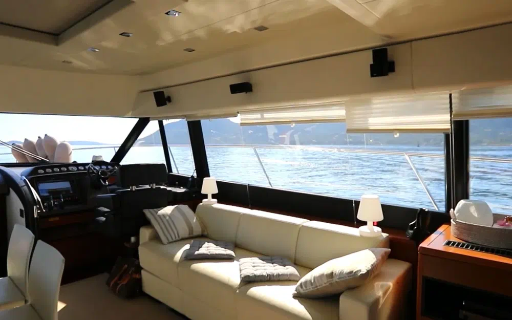slider 24 Prestige Yachts 620 S