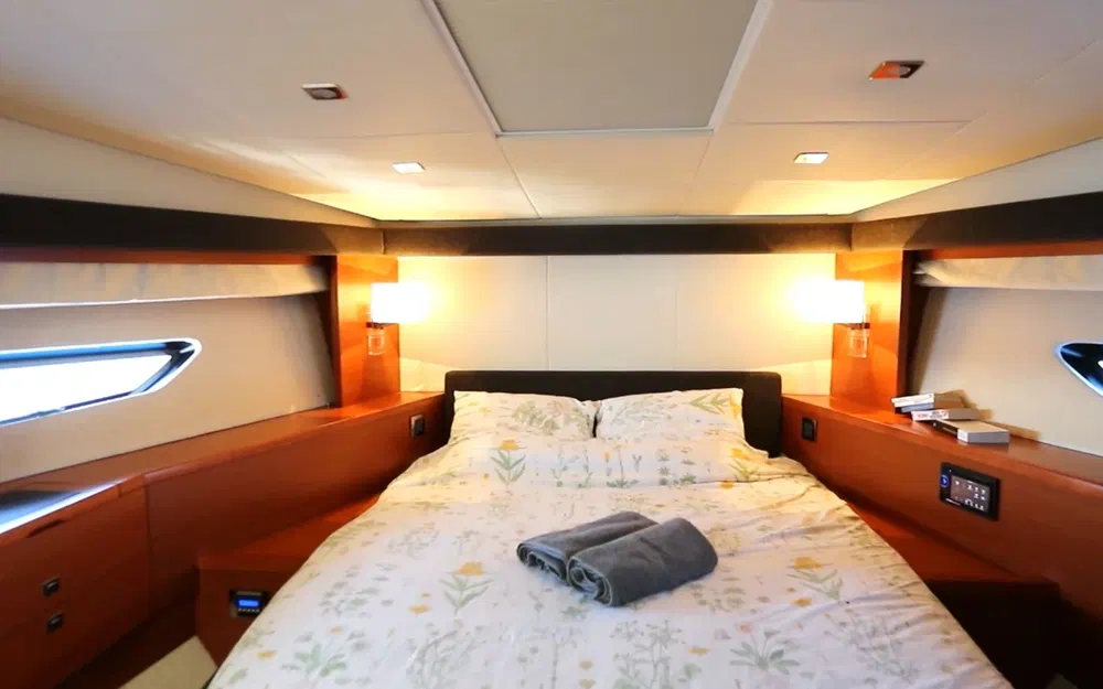 slider 29 Prestige Yachts 620 S