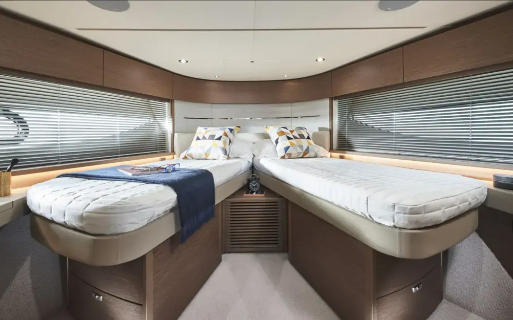 slider 11 Princess  V55