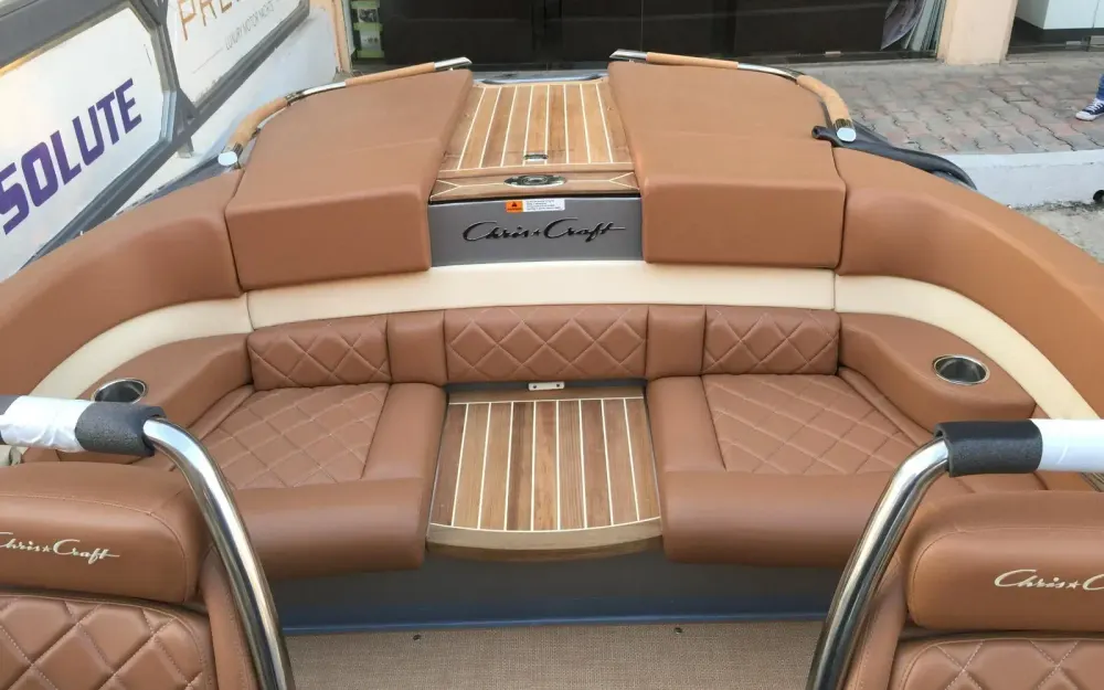 slider 14 Chris Craft Carina 21