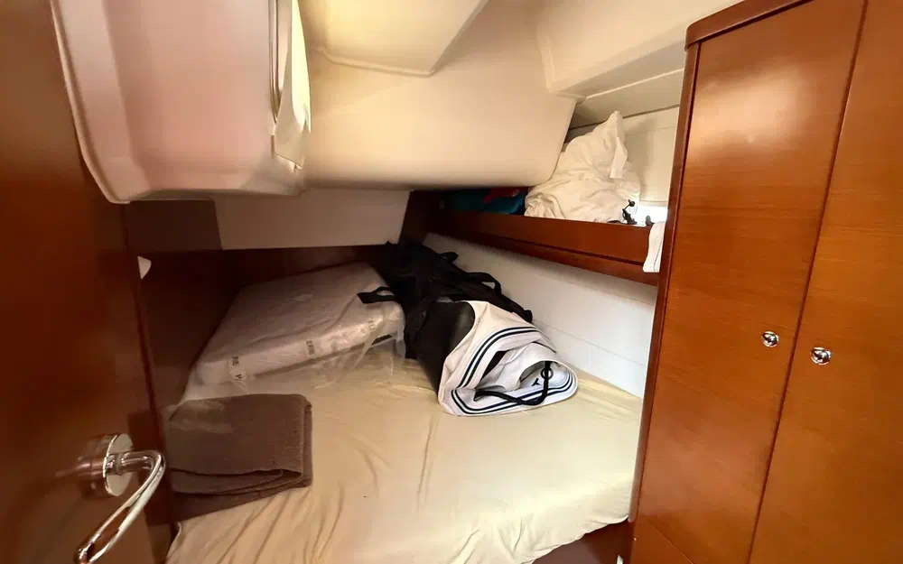 slider 10 Dufour 405