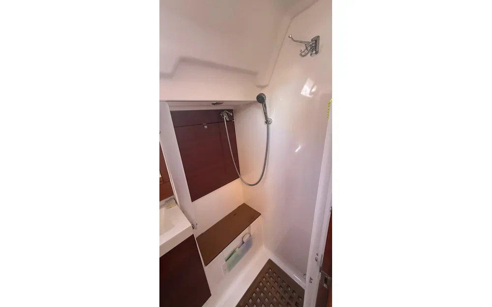 slider 12 Dufour 405