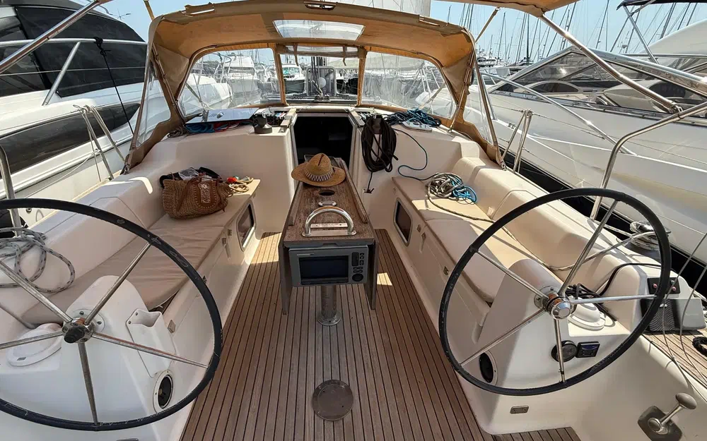 slider 18 Dufour 405