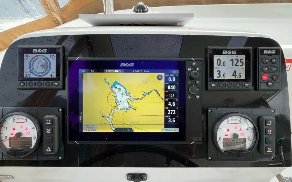 slider 11 Lagoon  42