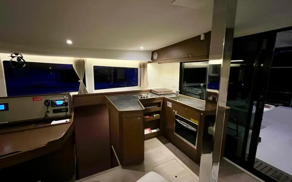 slider 19 Lagoon  42