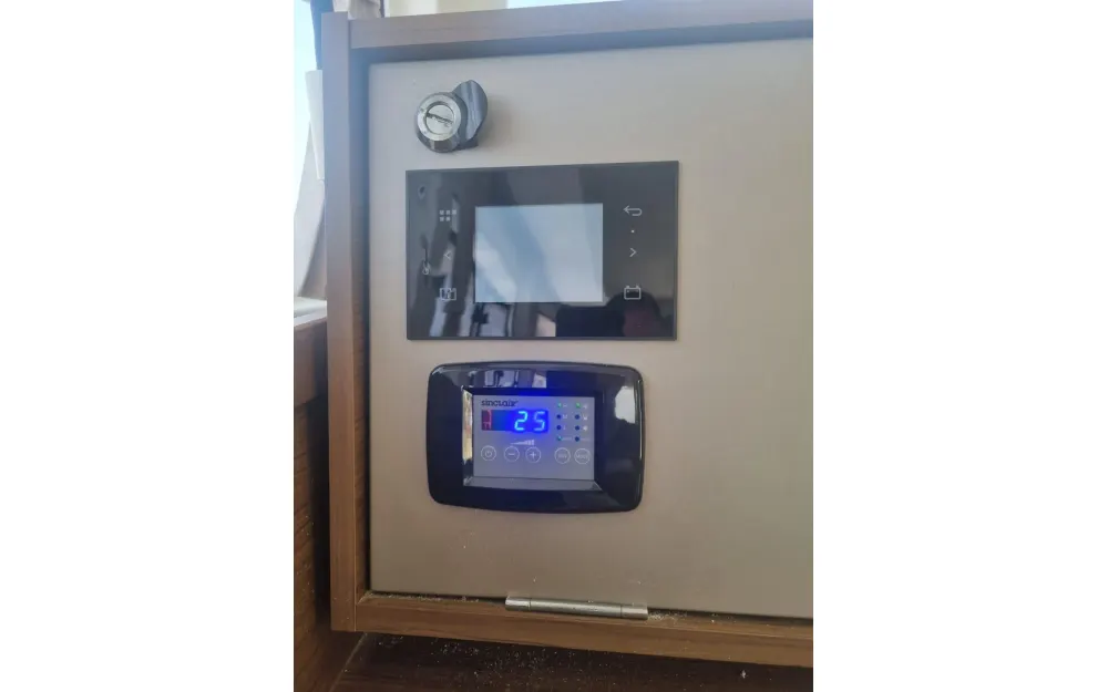 slider 26 Lagoon  42
