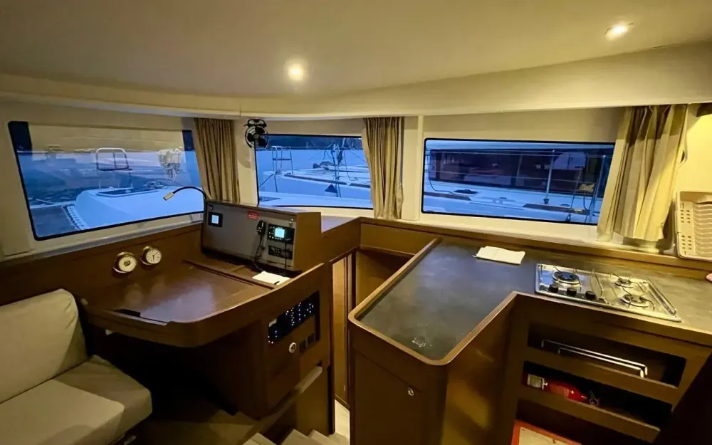 slider 28 Lagoon  42