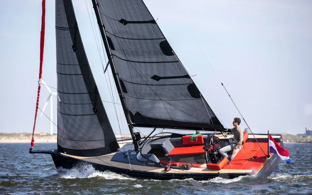 slider 8 Saffier SE 27 Leisure