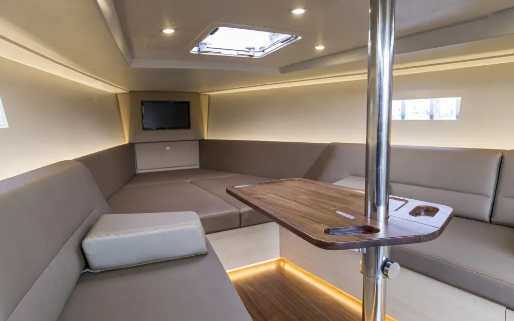 slider 12 Saffier SE 37 Lounge