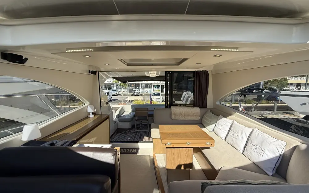 slider 21 Beneteau Gran Turismo 49